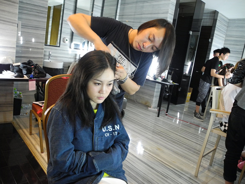 首页 经典作品 老师作品系列 老师明星作品 戴潆萱(萱萱)(1989年7月30